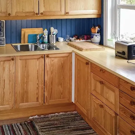 Awesome In W/ Wifi And 3 Bedrooms Ferienhaus Mandal