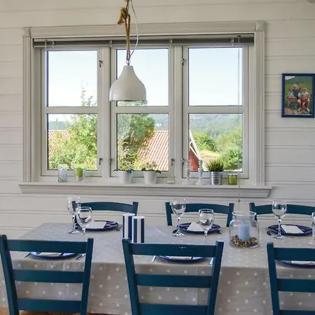 Awesome In W/ Wifi And 3 Bedrooms Σπίτι διακοπών
